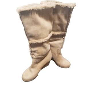 Bebe Fionna Faux Fur & Suede Beige Wedge Boots (Size 8)